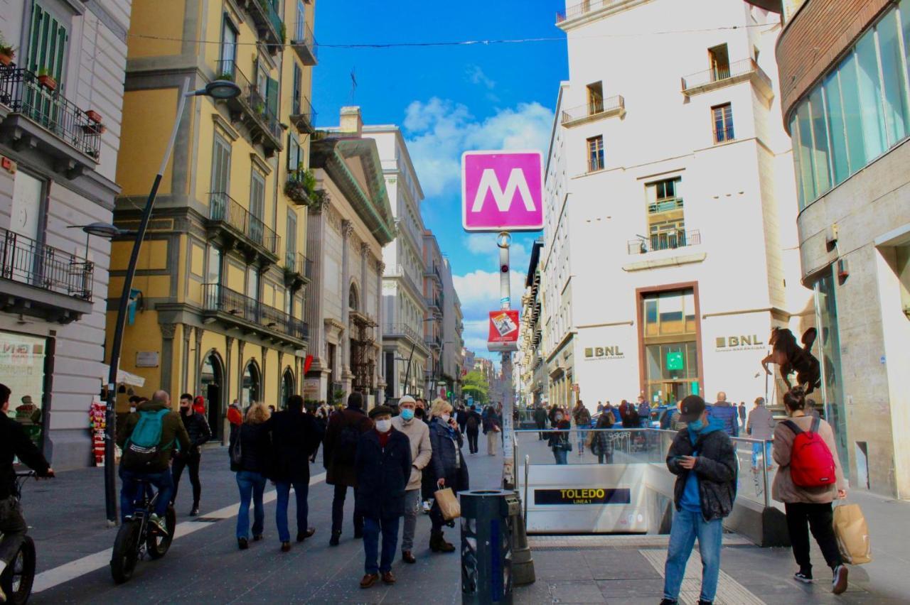 Appartamento Casa Martino Formale Napoli Esterno foto